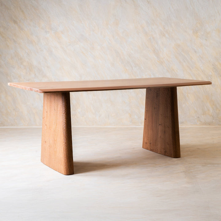 Sculpt Dining Table