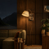 Kaze Floor Lamp