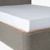 Le Dame Upholstered Bed